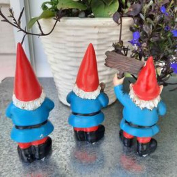 Garden Gnomes Mini Miniature Painted Resin Three Piece Set Indoor Outdoor NEW - Picture 2 of 4
